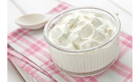Conheça os benefícios do iogurte natural